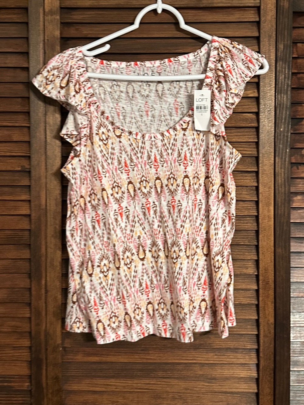 NWT - LOFT Pink and Cream Ikat Flutter Sleeve Cotton Tee